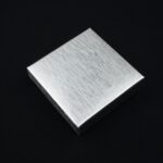 cutie-cadou-argintie-pentru-set-cercei-colier-si-inel-25x85x85cm-2.jpg