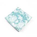 cutie-cadou-bleu-model-floral-pentru-set-colier-cercei-si-inel-3x9x9cm-1.jpg