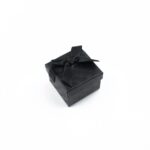 cutie-cadou-neagra-pentru-inelcercei-35x45x45cm-2.jpg