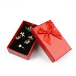 cutie-cadou-rosie-model-inimioare-pentru-set-cercei-colier-si-inel-25x5x8cm.jpg
