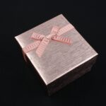 cutie-cadou-roz-pentru-bijuterii-cu-pernita-55x8x85cm-2.jpg