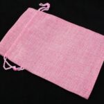 saculet-din-panza-de-sac-roz-deschis-aprox-125x17cm-1.jpg