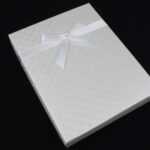 cutie-cadou-alba-pentru-set-cercei-colier-si-inel-3x12x16cm-20.jpg