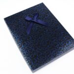 cutie-cadou-albastra-model-inimioare-pentru-set-cercei-colier-si-inel-3x12x16cm-2.jpg