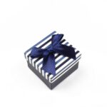 cutie-cadou-albastru-marin-pentru-inel-35x48x48cm-1.jpg