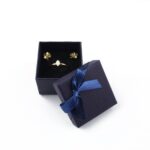 cutie-cadou-albastru-marin-pentru-inel-sau-cercei-35x45x45cm.jpg