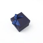 cutie-cadou-albastru-marin-pentru-inel-sau-cercei-35x45x45cm-2.jpg