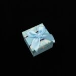 cutie-cadou-bleu-model-floral-pentru-inel-35x45x45cm-1.jpg