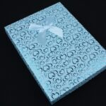 cutie-cadou-bleu-model-inimioare-pentru-set-cercei-colier-si-inel-3x12x16cm-2.jpg
