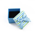 cutie-cadou-bleu-pentru-inel-35x48x48cm.jpg