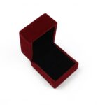 cutie-cadou-catifea-grena-pentru-bijuterii-4x48x55cm-1.jpg