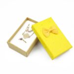 cutie-cadou-galbena-model-buline-pentru-set-cercei-colier-si-inel-25x5x8cm.jpg