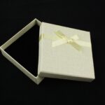 cutie-cadou-ivory-pentru-set-25x85x85cm.jpg