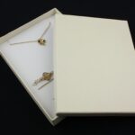 cutie-cadou-ivory-pentru-set-cercei-colier-si-inel-3x12x16cm-9.jpg
