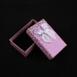 cutie-cadou-lila-model-inimioare-pentru-set-cercei-colier-si-inel-25x5x8cm.jpg