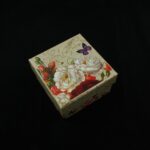 cutie-cadou-model-floral-55x9x9cm-1.jpg