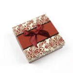 cutie-cadou-model-floral-grena-pentru-set-cercei-colier-si-inel-25x85x85cm-1.jpg