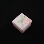 cutie-cadou-model-floral-pentru-inel-sau-cercei-35x5x5cm-10.jpg