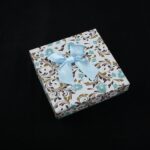 cutie-cadou-model-floral-pentru-set-cercei-colier-si-inel-25x85x85cm-12.jpg