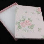 cutie-cadou-model-floral-pentru-set-cercei-colier-si-inel-3x12x16cm-6.jpg