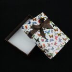 cutie-cadou-model-fluturi-pentru-set-cercei-colier-si-inel-3x7x9cm-9.jpg