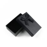 cutie-cadou-neagra-pentru-set-cercei-colier-si-inel-25x5x8cm-22.jpg