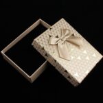 cutie-cadou-pentru-set-cercei-colier-si-inel-25x7x95cm-8.jpg