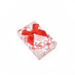 cutie-cadou-rosie-model-floral-pentru-set-colier-cercei-si-inel-28x5x8cm-1.jpg