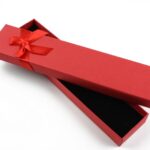 cutie-cadou-rosie-pentru-colier-bratara-sau-ceas-2x4x20cm-12.jpg