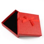 cutie-cadou-rosie-pentru-set-25x85x85cm.jpg
