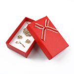 cutie-cadou-rosie-pentru-set-cercei-colier-si-inel-25x5x8cm-114.jpg