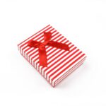 cutie-cadou-rosie-pentru-set-colier-cercei-si-inel-27x6x8cm-1.jpg