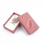 cutie-cadou-roz-inchis-pentru-set-cercei-colier-si-inel-25x5x8cm.jpg