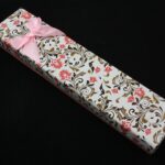 cutie-cadou-roz-model-floral-pentru-colier-bratara-sau-ceas-2x45x20cm-1.jpg
