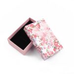 cutie-cadou-roz-model-floral-pentru-set-colier-cercei-si-inel-25x5x78cm.jpg