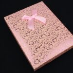 cutie-cadou-roz-model-inimioare-pentru-set-cercei-colier-si-inel-3x12x16cm-2.jpg