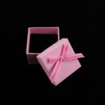 cutie-cadou-roz-pentru-inel-35x45x45cm-3.jpg