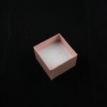 cutie-cadou-roz-pentru-inel-sau-cercei-35x45x45cm-3.jpg