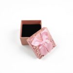 cutie-cadou-roz-pentru-inelcercei-35x45x45cm.jpg