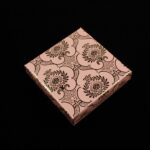 cutie-cadou-roz-pentru-set-cercei-colier-si-inel-25x85x85cm-12.jpg