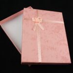 cutie-cadou-roz-pentru-set-cercei-colier-si-inel-3x12x16cm.jpg