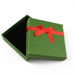cutie-cadou-verde-pentru-set-25x85x85cm.jpg