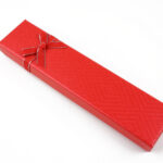 cutie-cadou-rosie-pentru-colier-bratara-sau-ceas-2x4x20cm-6.jpg