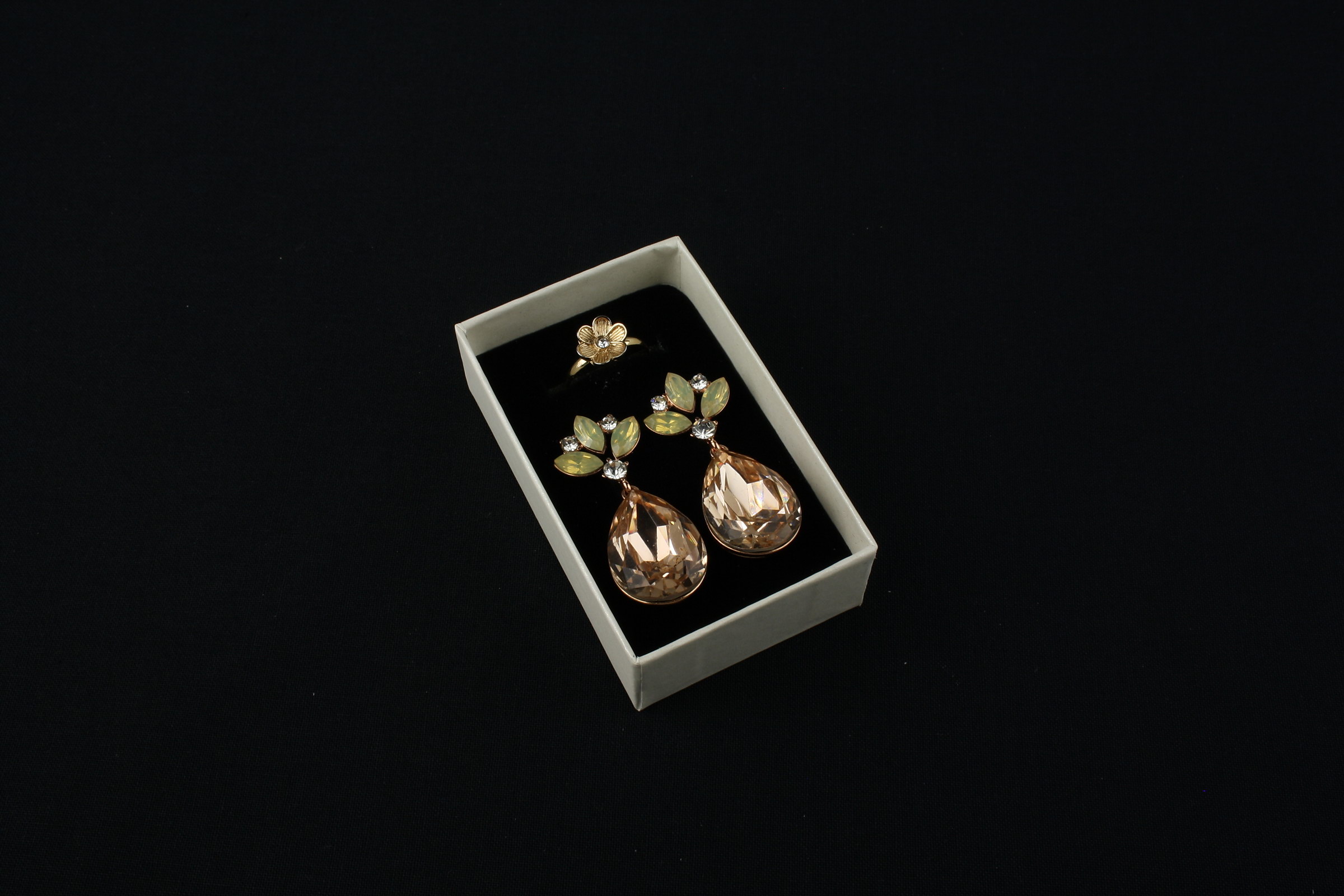 2025_06_19_9825_small