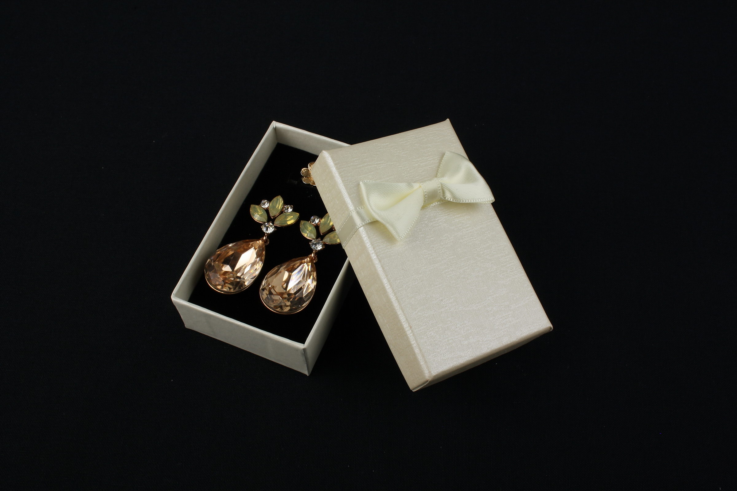 2025_06_19_9826_small