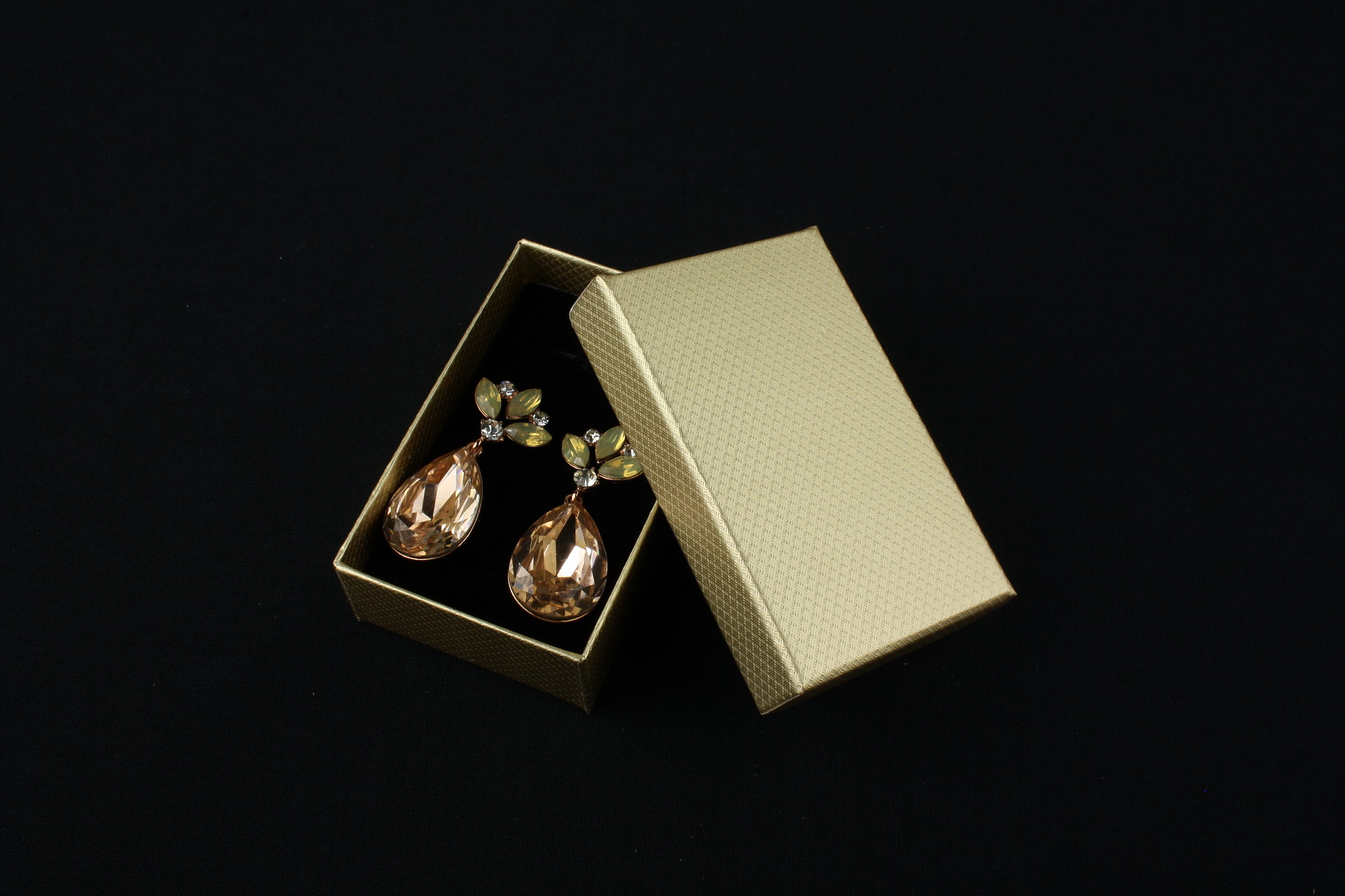 2025_06_19_9832_small