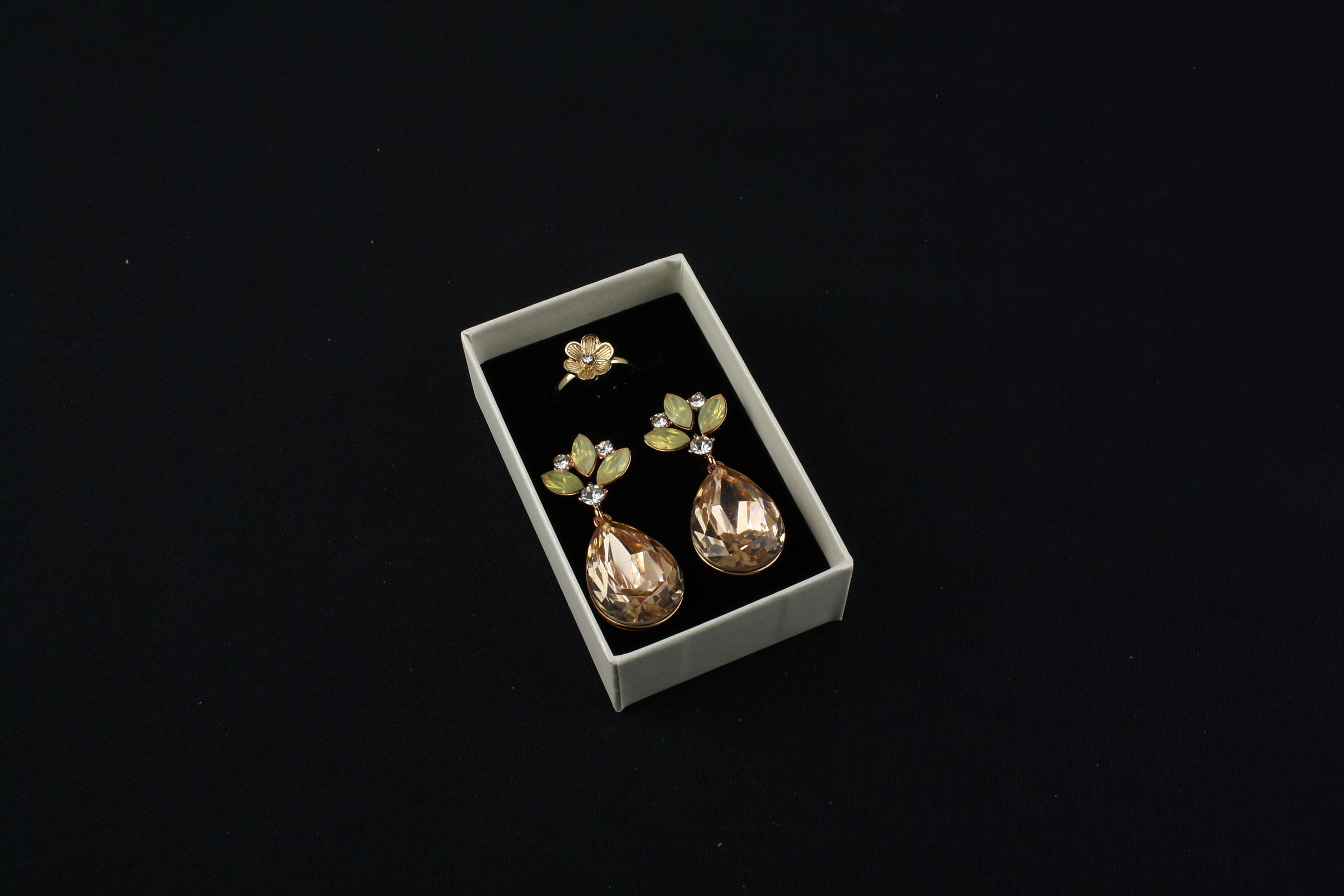 2025_10_04_9869_small