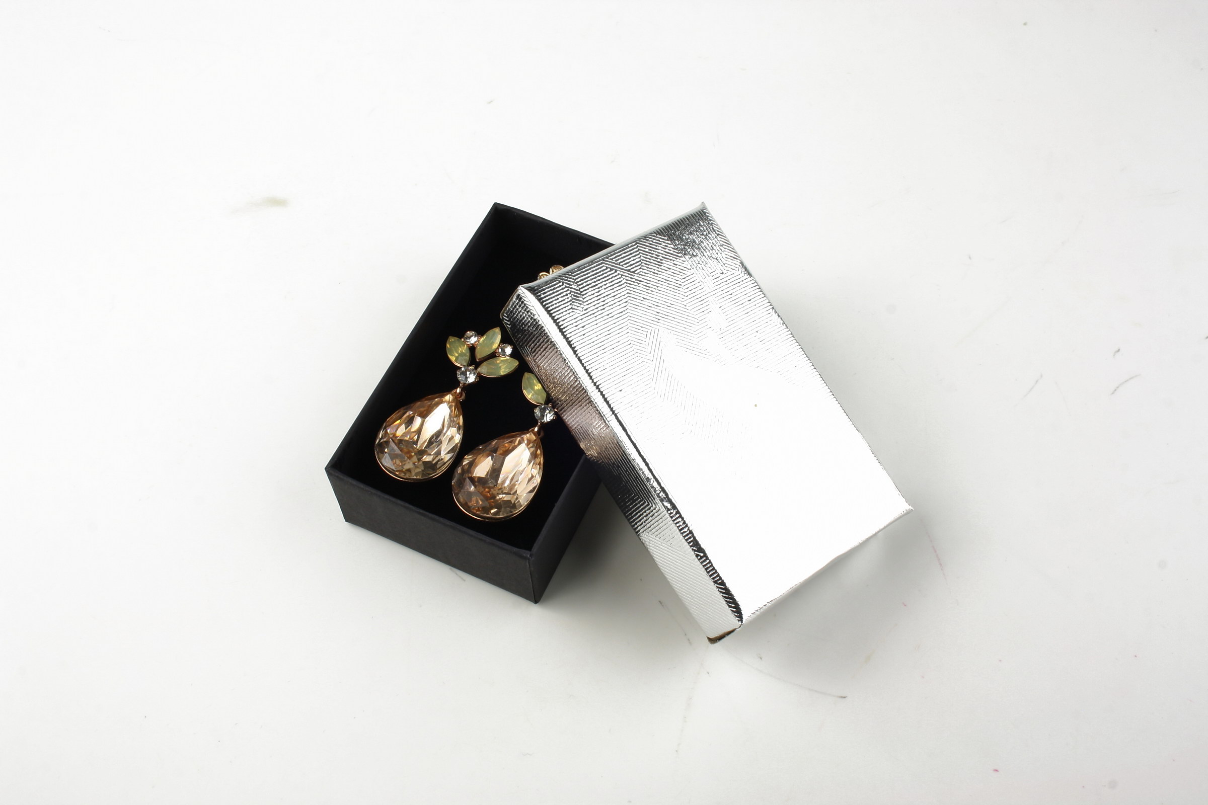 2025_10_04_9881_mod_small