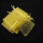 set-saculeti-organza-crem-65x8cm-100-buc.jpg